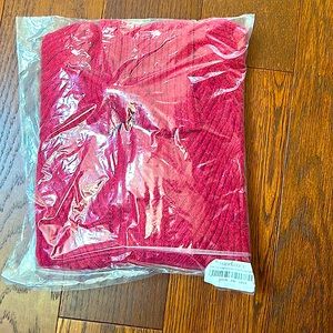 Sundance toasty dimensions turtleneck. Color: Reddish/Maroon. Size: Petit